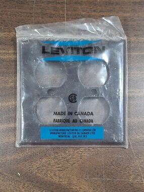 Leviton Double Duplex Outlet Wall Plate - Brown #85016
